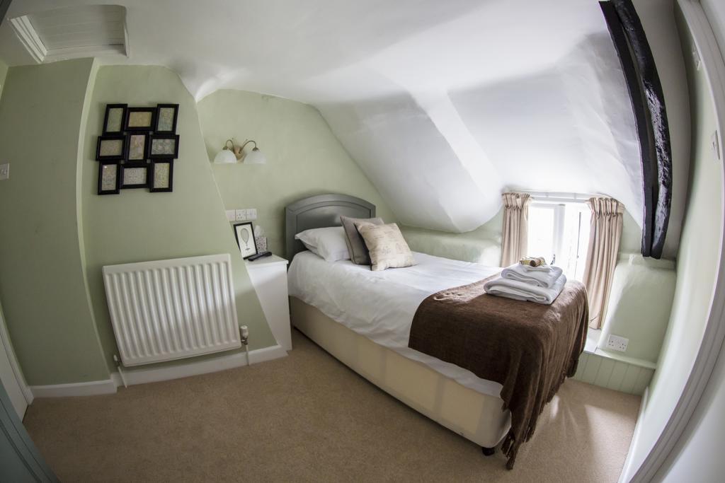 The Anvil Inn Blandford Forum Buitenkant foto
